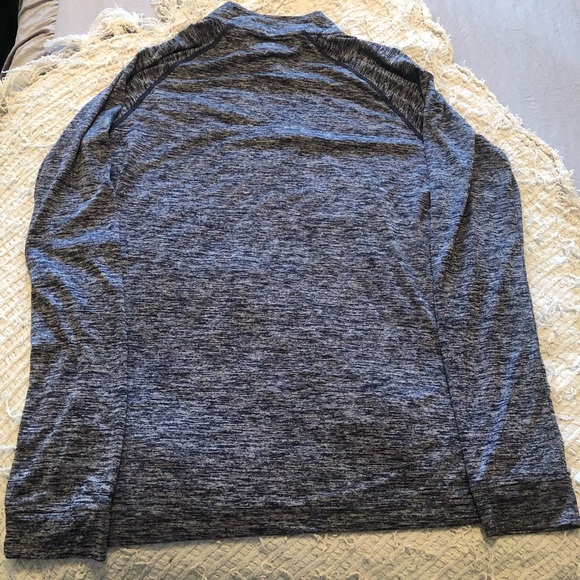 under armour gray Loose heatgear long sleeve med - Picture 6 of 6